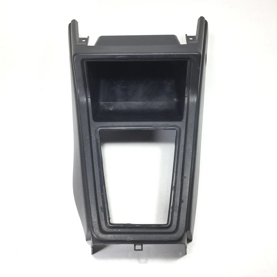 Consola de caja 1980-1981 Toyota Corona RT135 genuina usada Foto 2 de 4