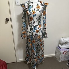 Floral Evening Outer Dress Size M Bust 80cm Waist 76 Length 135