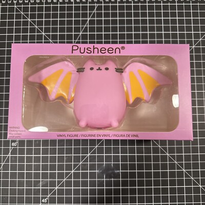 PUSHEEN BAT VINYL FIGURE Pusheen Box Exclusive NEW Unopened Box
