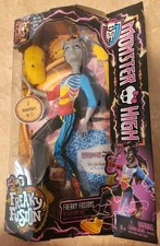 Mattel Monster High Freaky Fusion Neighthan Rot Doll Zombie Unicorn New