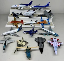 Mixed Lot Of 16 Toy Diecast Airplanes Realtoy Mattel Matchbox Airlines Military