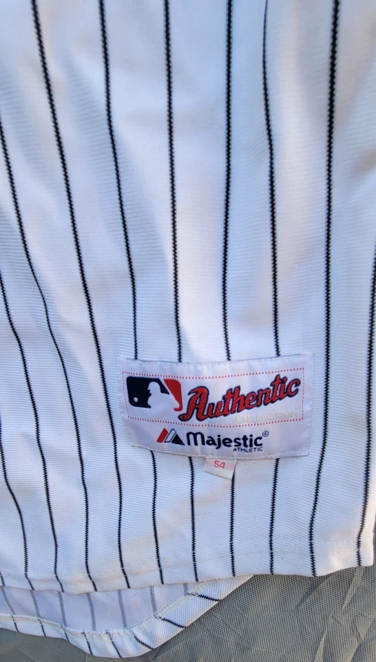 Derek Jeter Yankees #2 Majestic 2009 WS Authentic Jersey Size 52 NWOT - Image 3 of 4