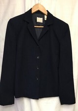 Liz Claiborne design womens size 6, fully lined blue blazer, excellent condition