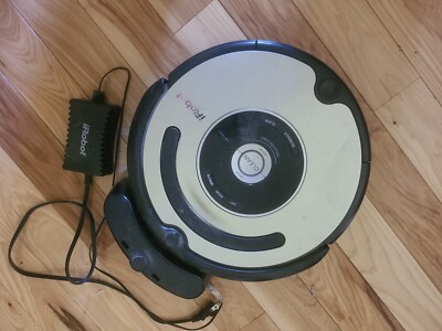 iRobot Roomba 630 Vacuum Cleaning Robot  + 2 Virtual walls For Parts/Repair