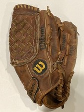 Wilson  George Brett A2124 All-Leather R 12" Baseball Softball Glove RHT