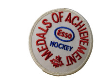 ESSO OIL GAS STATION VINTAGE HOCKEY MEDAL  AWARD PATCH HAT VEST BADGE PROMO