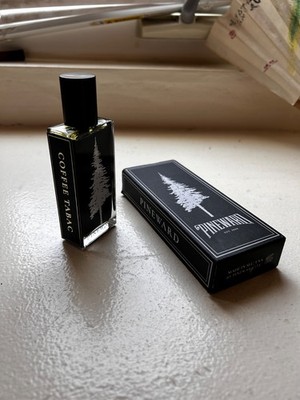 Pineward Perfumes - Coffee Tabac | 32mL spray extrait with original box