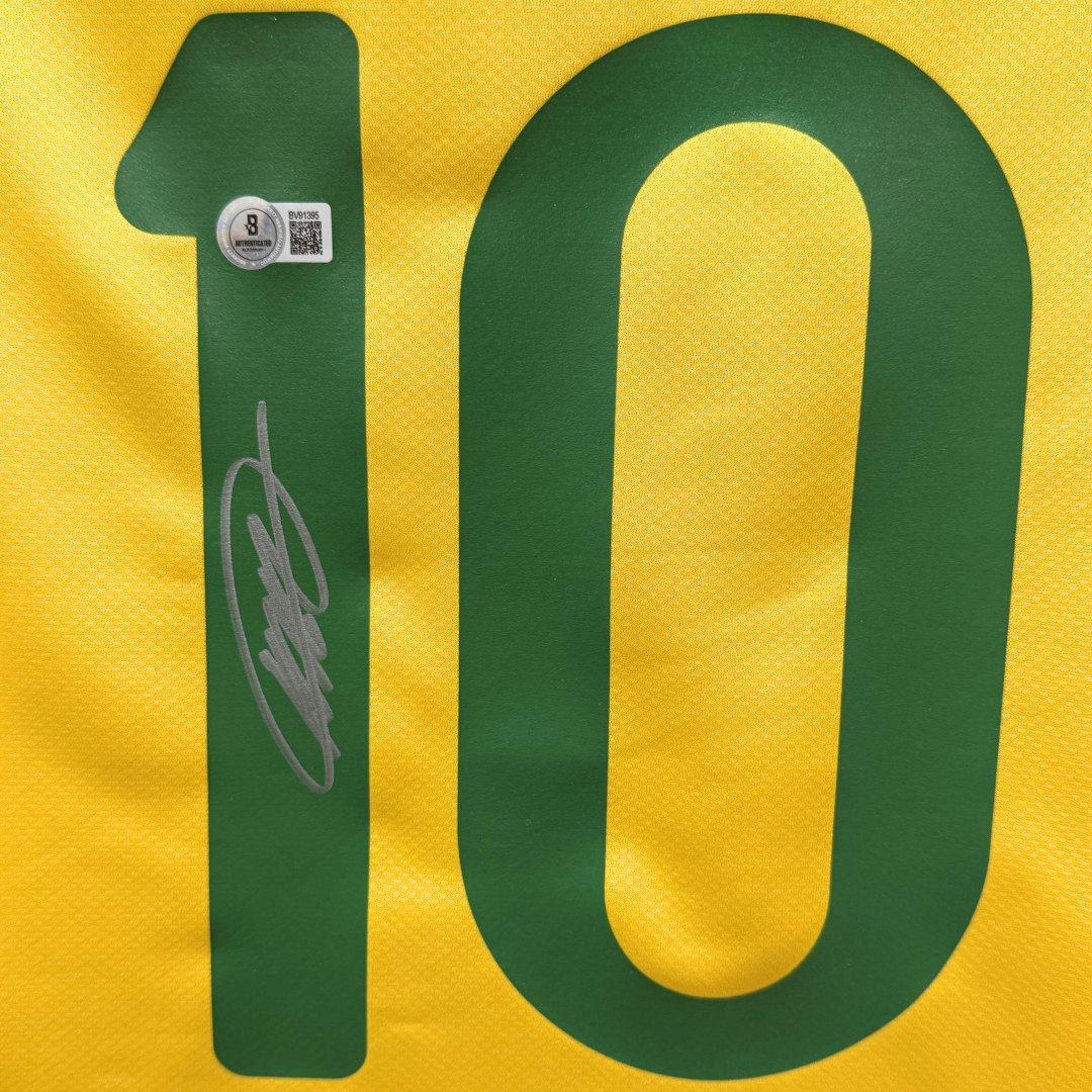 Ricardo Kaka Signed Brazil Home Soccer Jersey #10 with Beckett