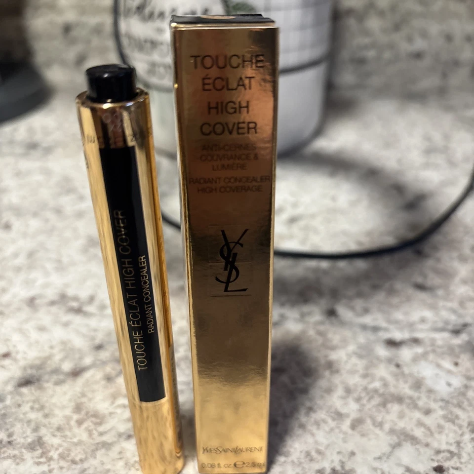 Yves Saint Laurent Touche Eclat High Cover Radiant Concealer Shade 2.5 PEACH - Image 2 of 2