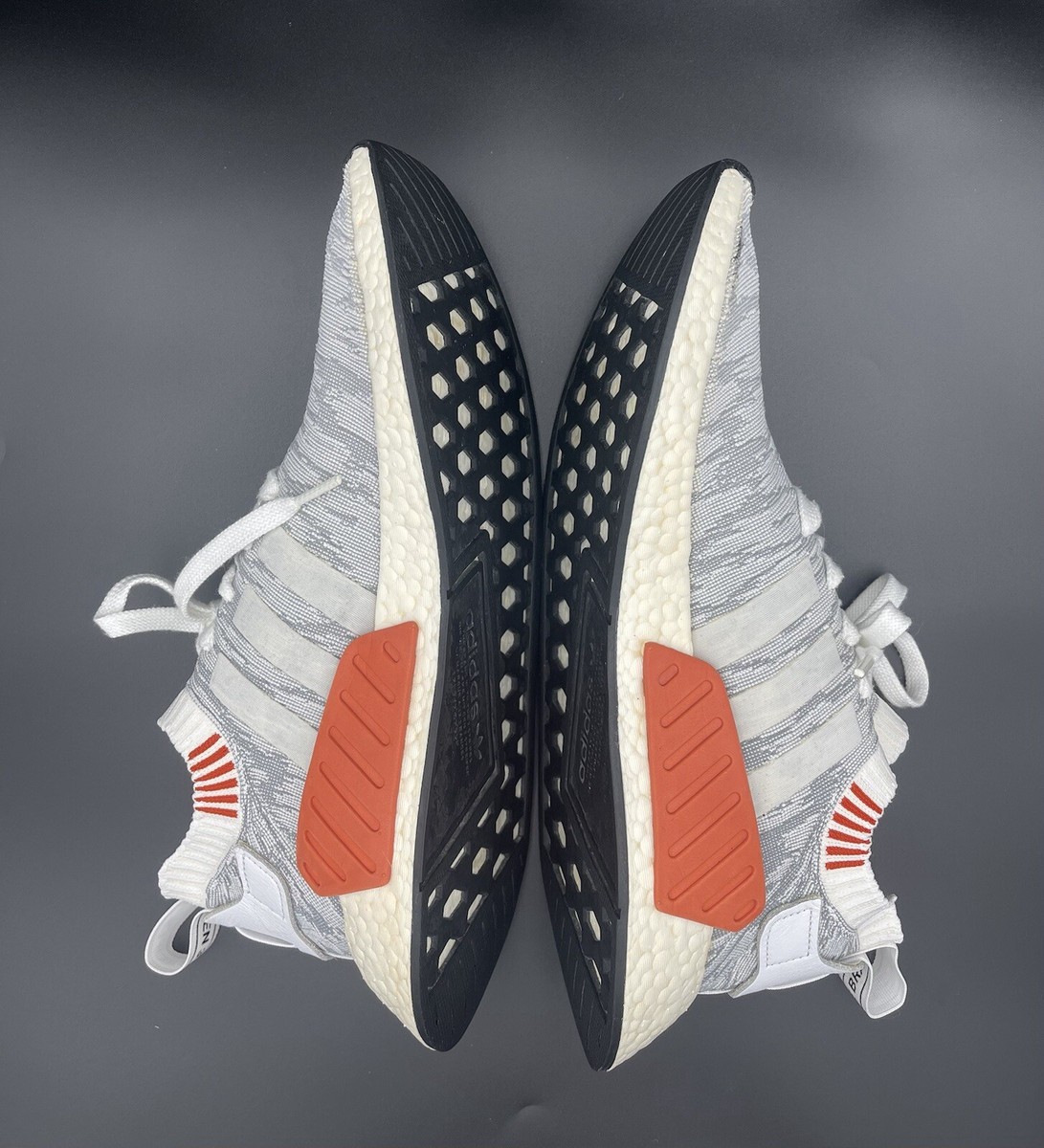adidas gazelle silver green womens Adidas NMD R2 Olive Black main image 1