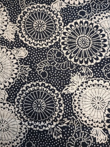 Tela de algodón floral índigo tradicional japonesa Kasuri por 50 cm 88334-31 - Imagen 8 de 15