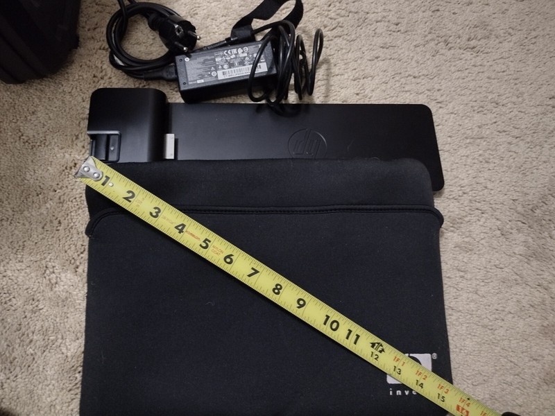 HP EliteBook UltraSlim Docking Station + 65W OEM Adapter  + Neoprene Sleeve