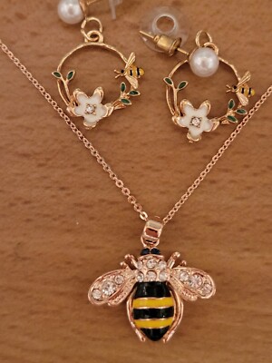 Bumblebee Bug Insect Necklace Earrings Jewelry Set 18'' Chain Lot CA USA E4-4