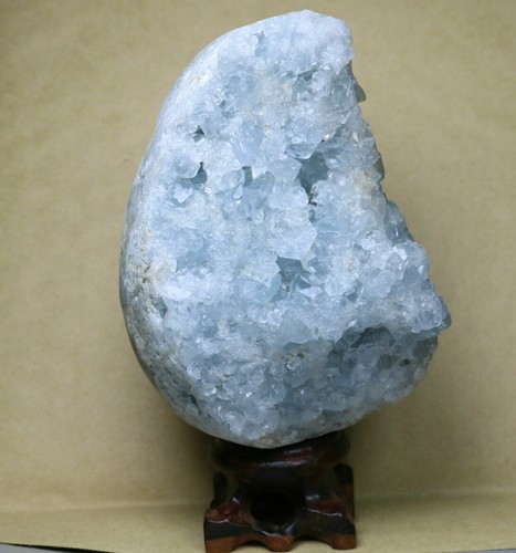 1.57lb Rare Top Grade Gorgeous Sky Blue Celestite Egg Geode Rough Reiki Crystal - Picture 2 of 12