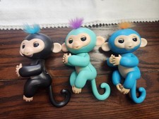 Lot Of 3 WowWee Fingerlings Fingerling Interactive Baby Monkeys