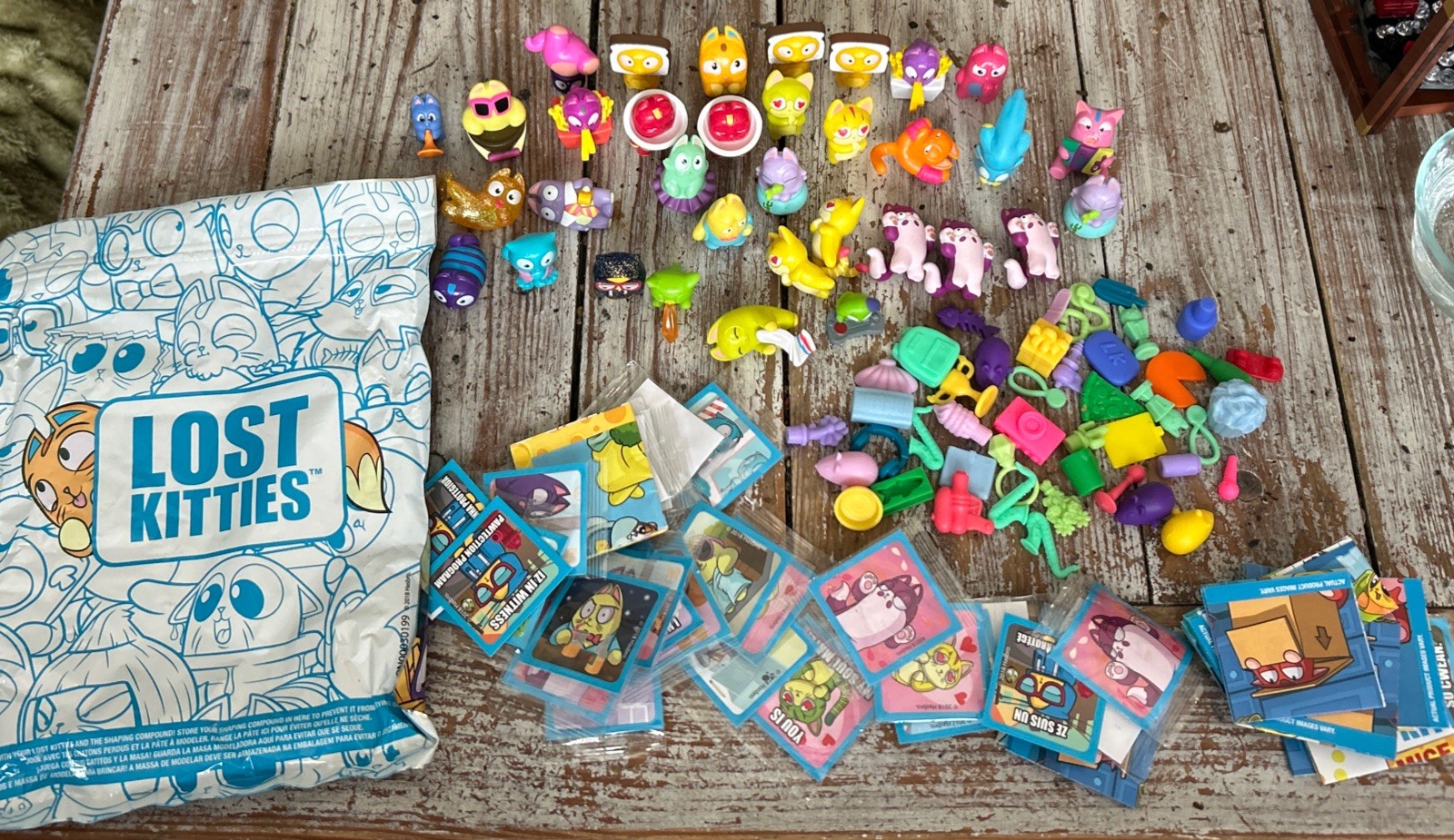 Lost Kitties Collectible Toy Figures Lot Of 32 