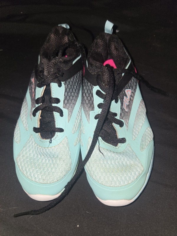 Girls Youth Size 1 Sneakers