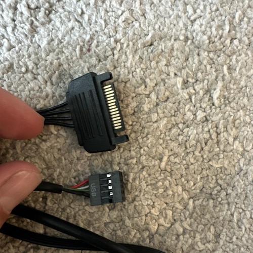 Corsair iCUE Commander Core Xt Smart RGB Lighting And Fan Speed Controller - Afbeelding 6 van 6