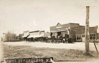 Cartolina fotografica reale 1911 Fronte St. A Leonard North Dakota # 8308