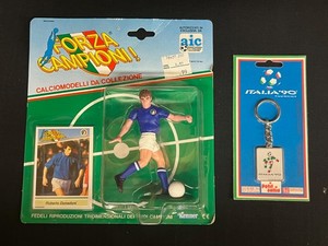 1983 Roberto Donadoni Forza Campioni Italian soccer figure + World Cup key chain