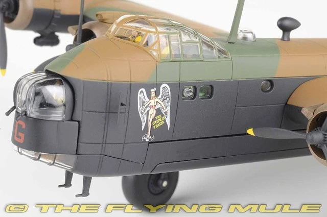 Corgi 1:72 Stirling B.Mk III RAF n.199 Sqn Gremlin Teaser - Immagine 3 di 4