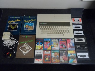 Acorn Electron Computer mit plus 1 Erweiterung + Spielepaket