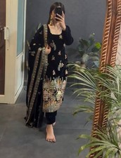 New Heavy Viscos Velvet Salwar Kameez With Black Dupatta For Party Wear