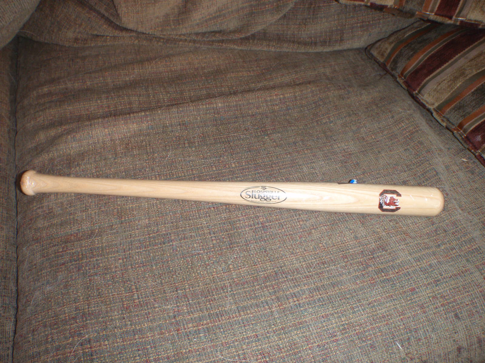 WOOD MINI LOUISVILLE SLUGGER SOUVENIR BASEBALL BAT 18 INCH NEW SOUTH