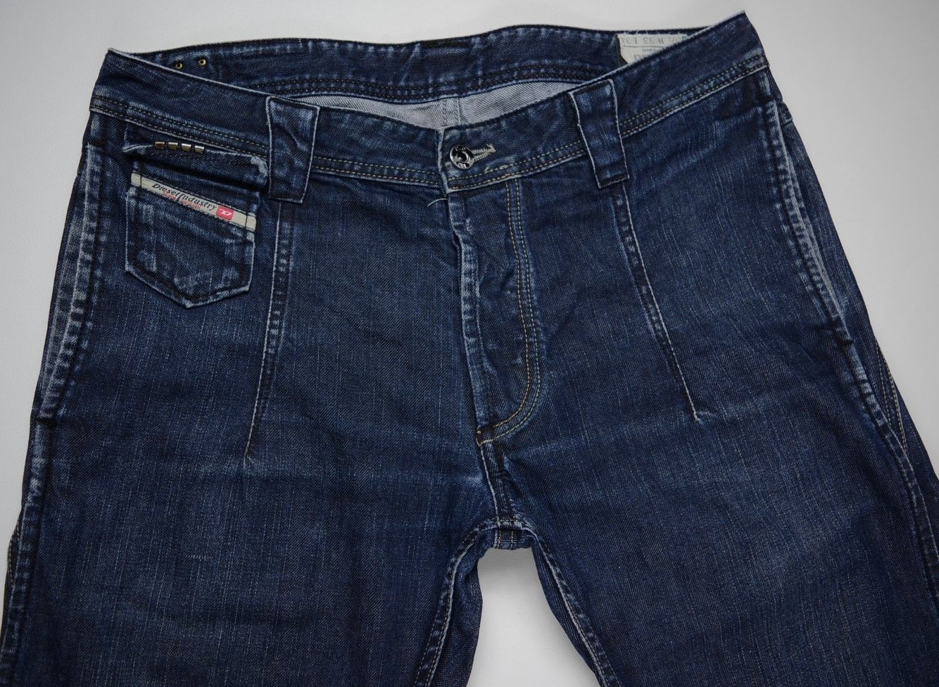 DIESEL Jeans 'DEETAK 0088Z' Indigo W33 L34 EUC RRP $389 Mens image 3