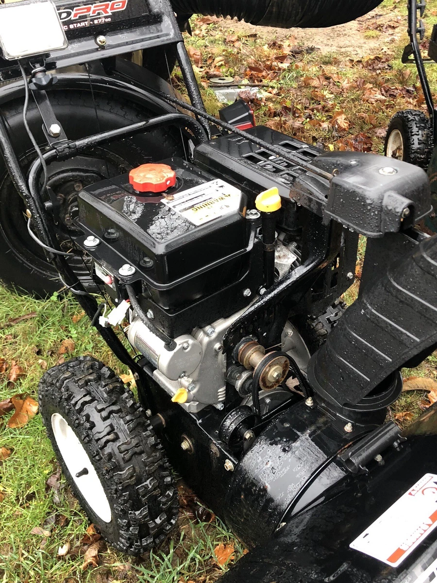 MTD yard machines 28 Inch professional Snow blower