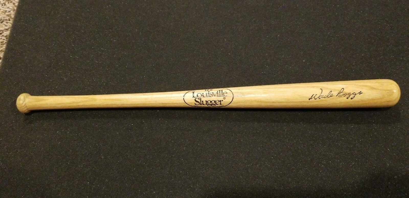 Mini Batte Louisville Slugger 125 – Souvenir 7 3/4 Pouces – Made In USA