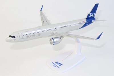 週末価格‼️1/200 SAS Airbus A321 SAS Scandinavian Airlines Airbus A321neo 1/200 scale desk