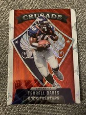 2021 Panini Rookies & StarsTerrell Davis Crusade RED WAVE PRIZM Football Card