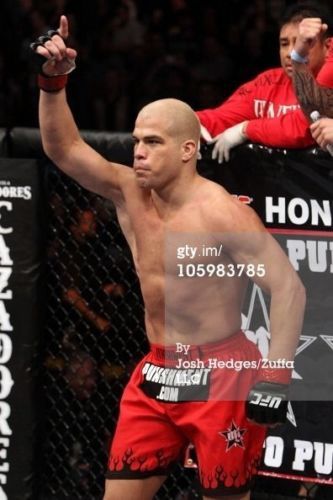 TITO ORTIZ SIGNED AUTO'D UFC 121 FIGHT SHORTS BAS COA PUNISHMENT TRUNKS HOF - Picture 5 of 5
