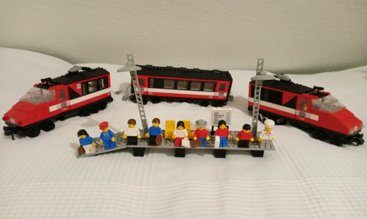 Vintage LEGO 7745 High-Speed City Express Passenger Train, 12V
