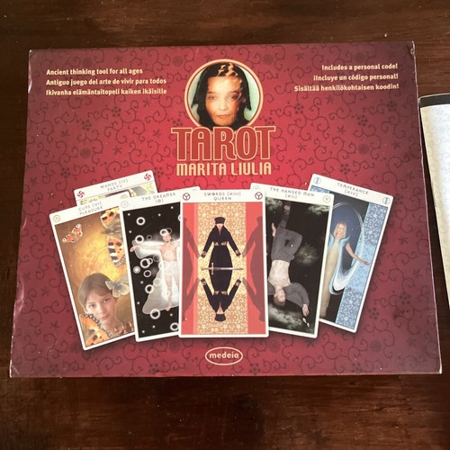 TAROT MARITA LIULIA - 78 CARTAS Y LIBRO EN CAJA - Imagen 3 de 9