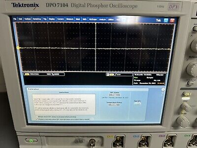 Tektronix DPO7104 Digital Phosphor Oscilloscope 1GHz w/ OPT ASM DJE LT SSD
