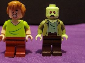 LEGO Scooby Doo Minifigure Lot Fred Shaggy Scooby Zombie Zeke Villain