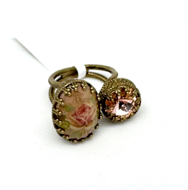 Precioso anillo de cristal Michal Negrin para mujer EE. UU. 6,5 #810# Foto 3 de 4