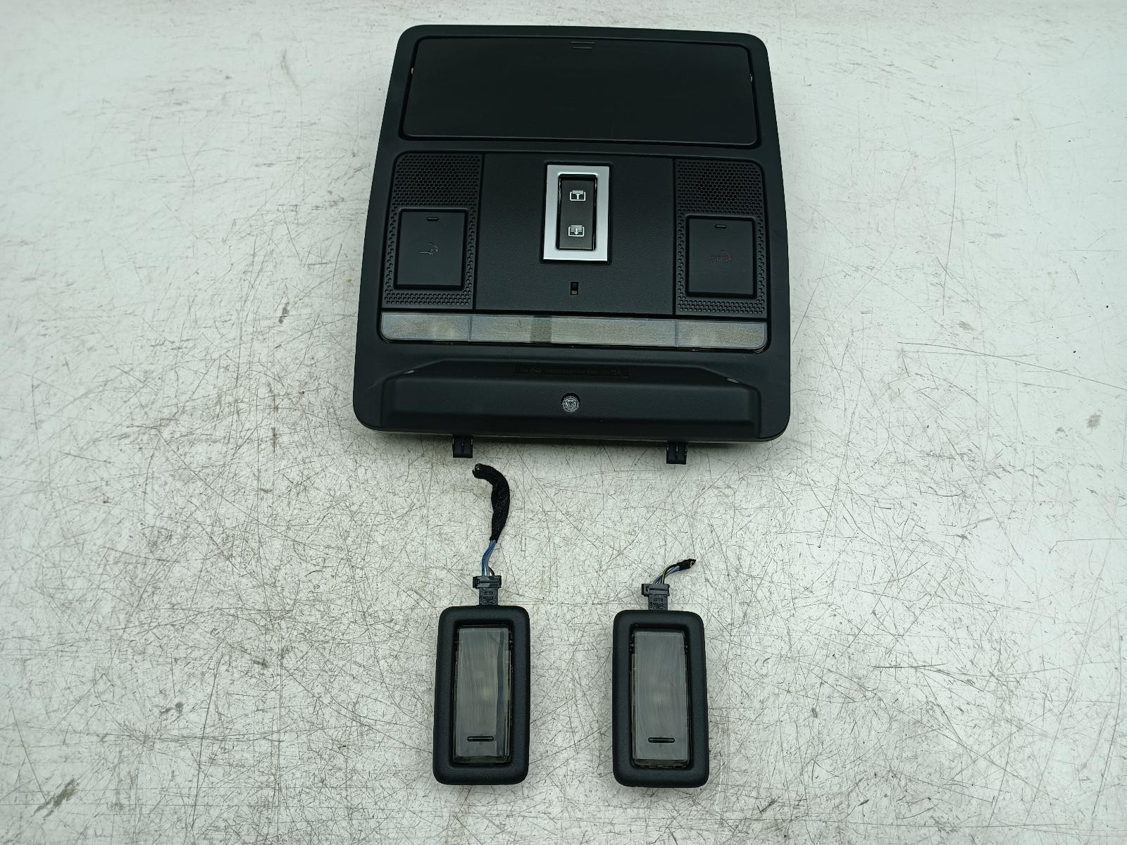 DISCOVERY SPORT COURTESY LIGHT INTERIOR ROOF L550 2020-2026 HJ32519A58GE8PVJ