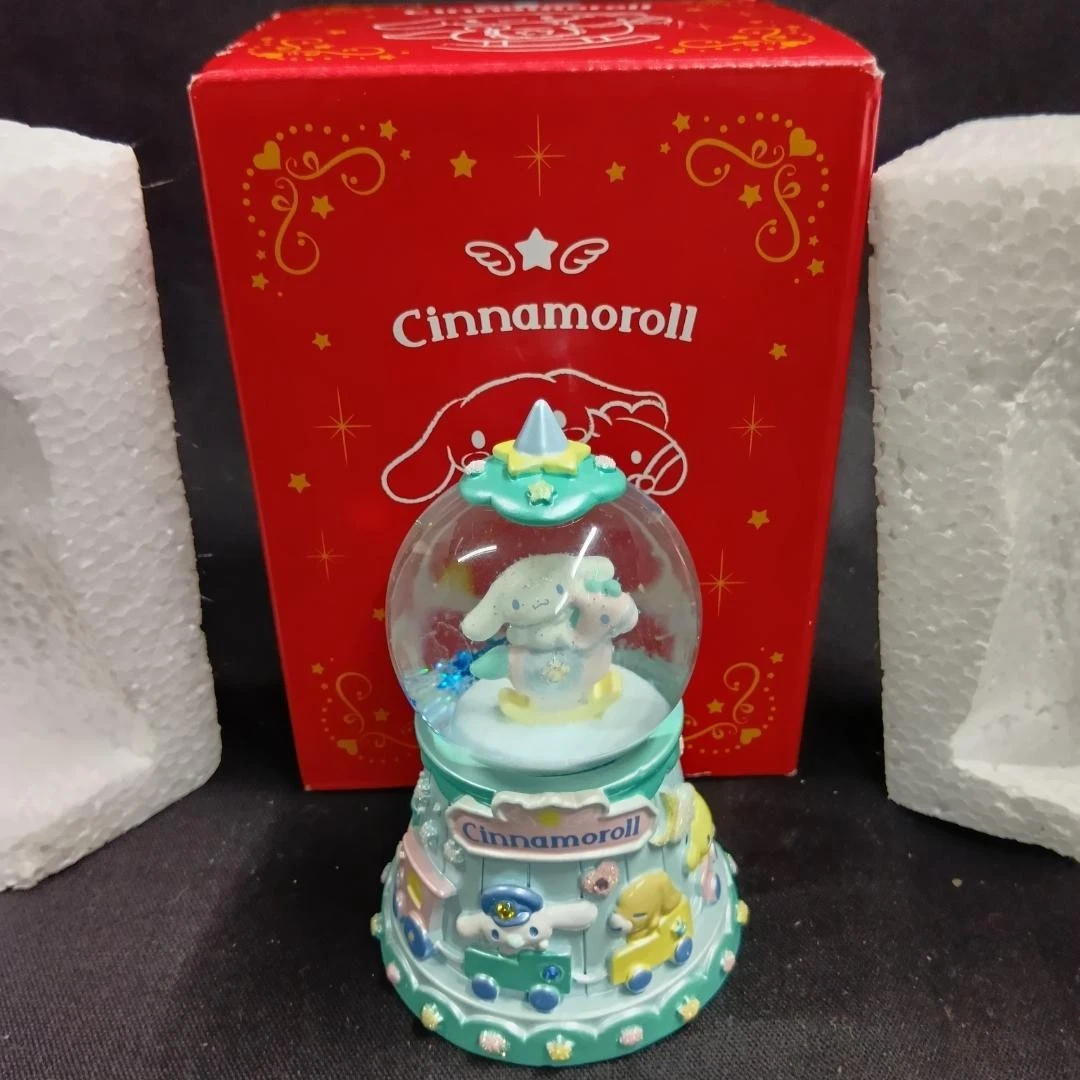 ( 84h) Sanrio 'Cinnamoroll Snow Gloves' 2022 Ornament