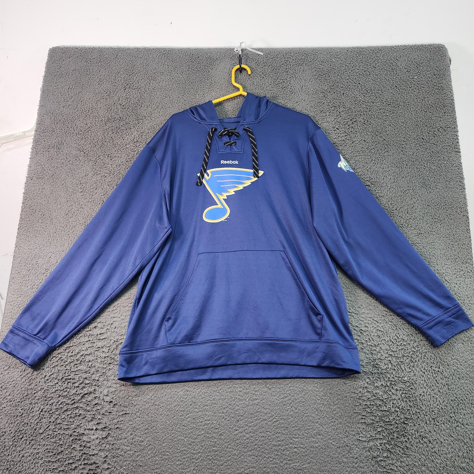 St. Louis Blues Hoodie Mens XL Blue NHL Hockey Reebok Lace Up Sweatshirt
