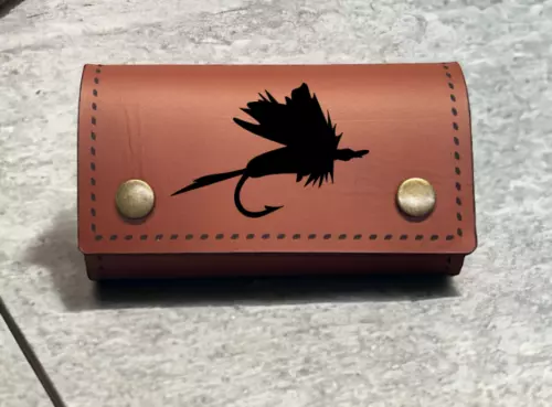 Custom Big Bass Leather Fly Fishing Wallet Real skin With 10 Black Woolly Buggy