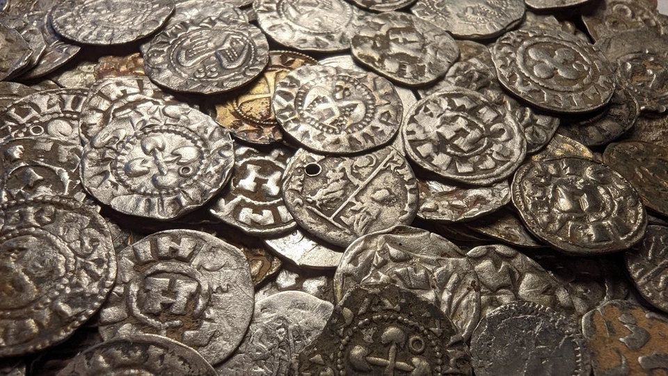 Italy, Crusaders. 3 x Medieval Silver Coins. ~900-1200AD Lucca & Venice - image 2 of 4