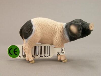 #F140 Schleich 13636 Schwäb. Hällisches Ferkel, stehend   mit Fähnchen 2008-2010