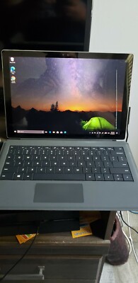 Microsoft Surface Pro 4 512GB, 8GB RAM Wi-Fi, 12.3 inch - Silver