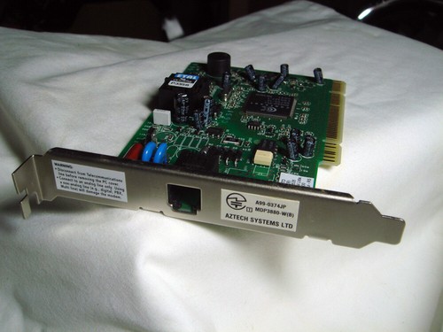 Aztech Systems Internal PCI 56K Data Fax/Modem (MDP3880-W(b)) - 第 1/5 張圖片