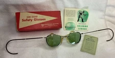 Rare Vintage NOS Sure Guard American Optical CALOBAR GREEN LENSES Safety Glasses