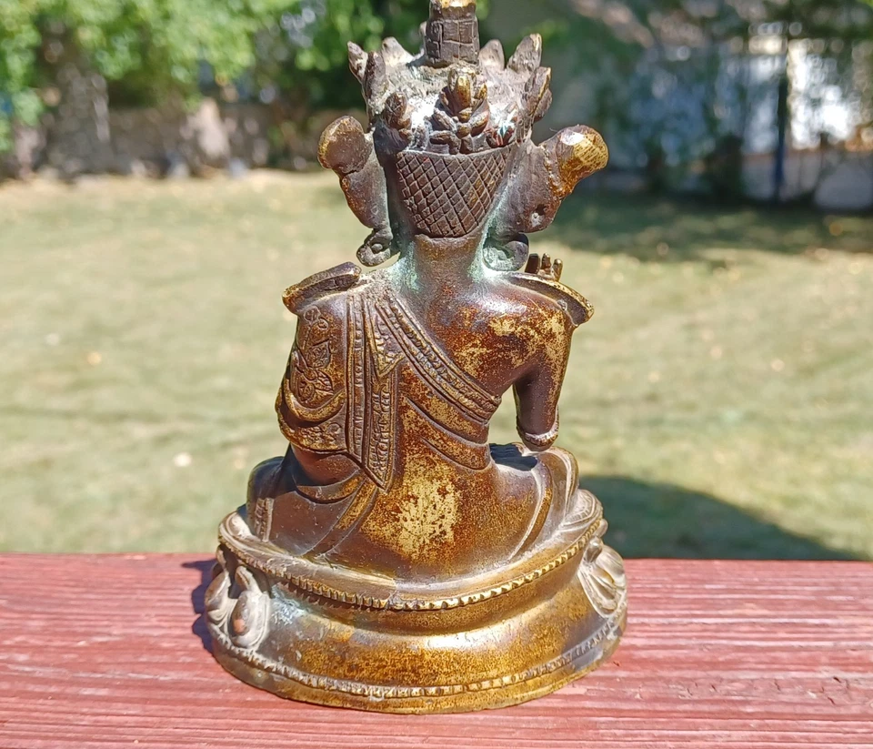 ⭕️ Rare 19th Century SINO TIBETAN Bronze,  Gilted Deity Vajrasattva - Image 4 of 4
