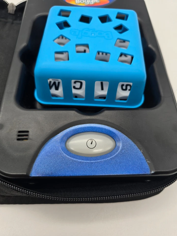 Boggle Folio Travel Edition with Zippered Case Complete Tested/Works - Image 2 of 4